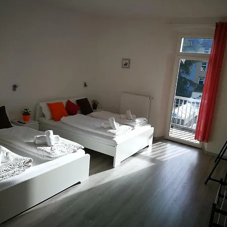 Iceman Room's Bozen